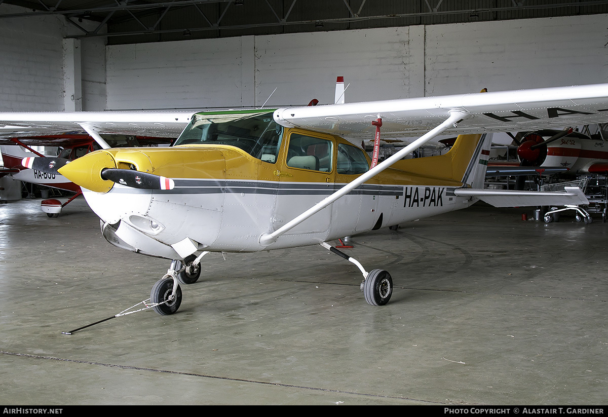 Aircraft Photo of HA-PAK | Cessna 172RG Cutlass RG | AirHistory.net #547879