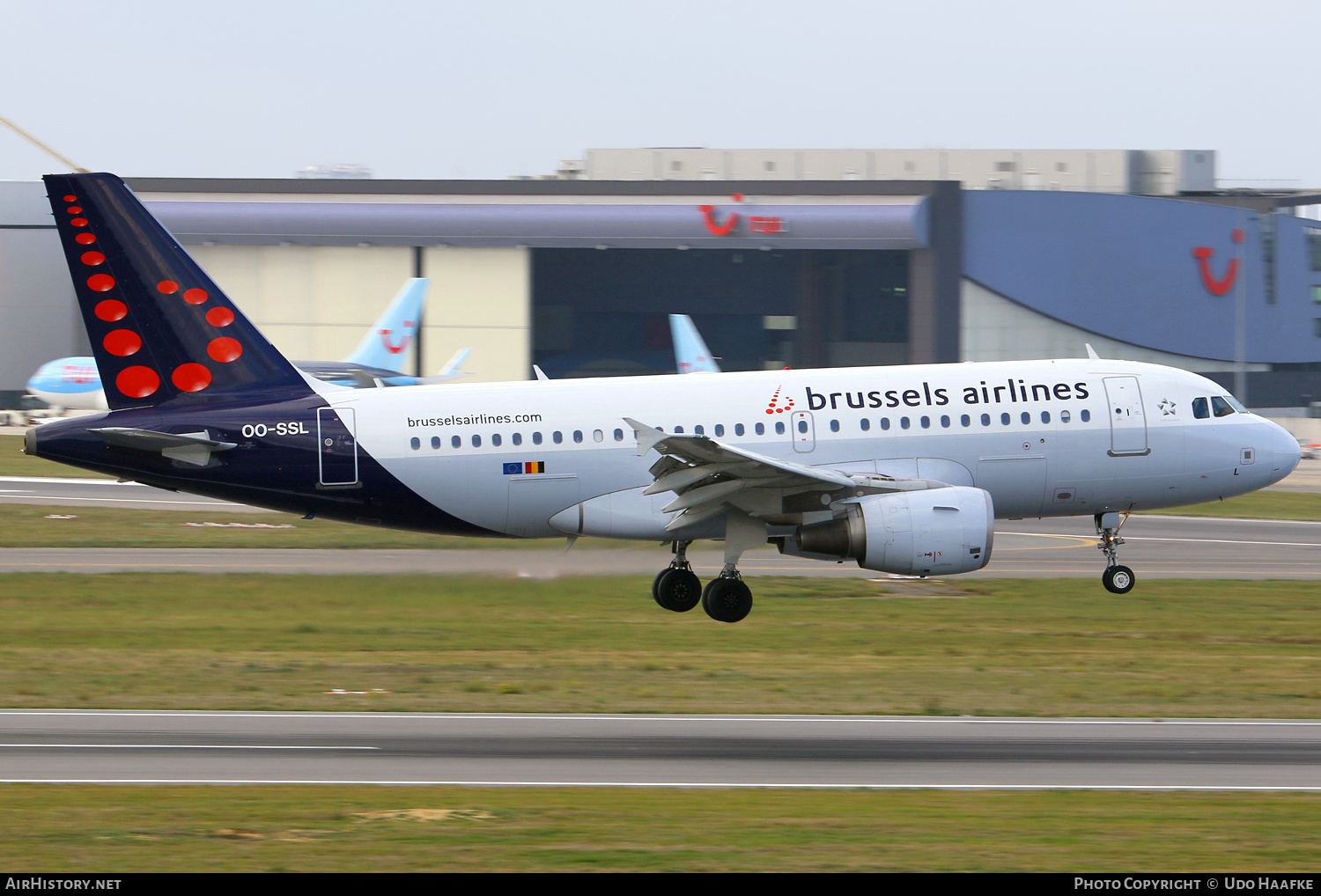 Aircraft Photo of OO-SSL | Airbus A319-111 | Brussels Airlines | AirHistory.net #547934