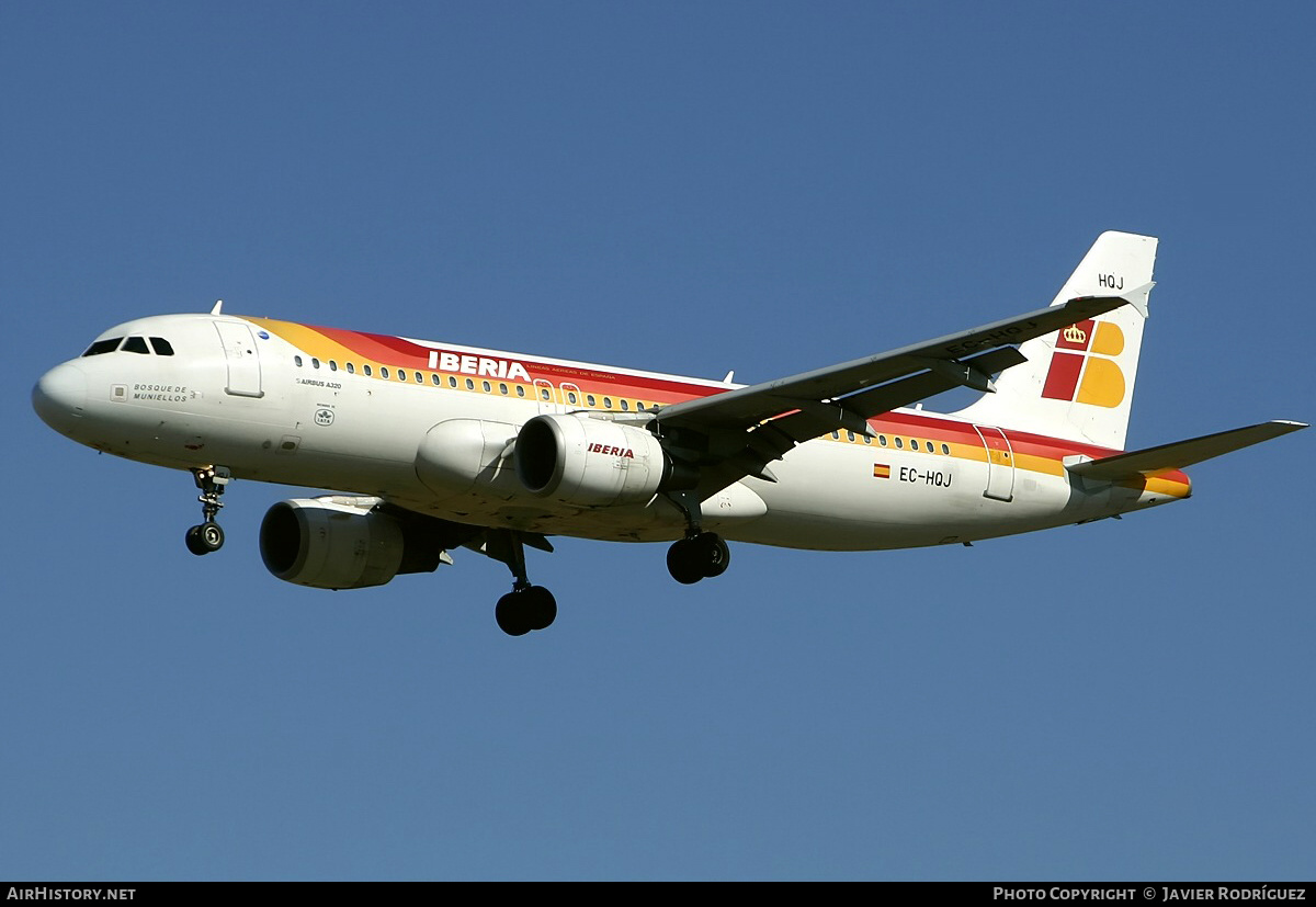 Aircraft Photo of EC-HQJ | Airbus A320-214 | Iberia | AirHistory.net #547995