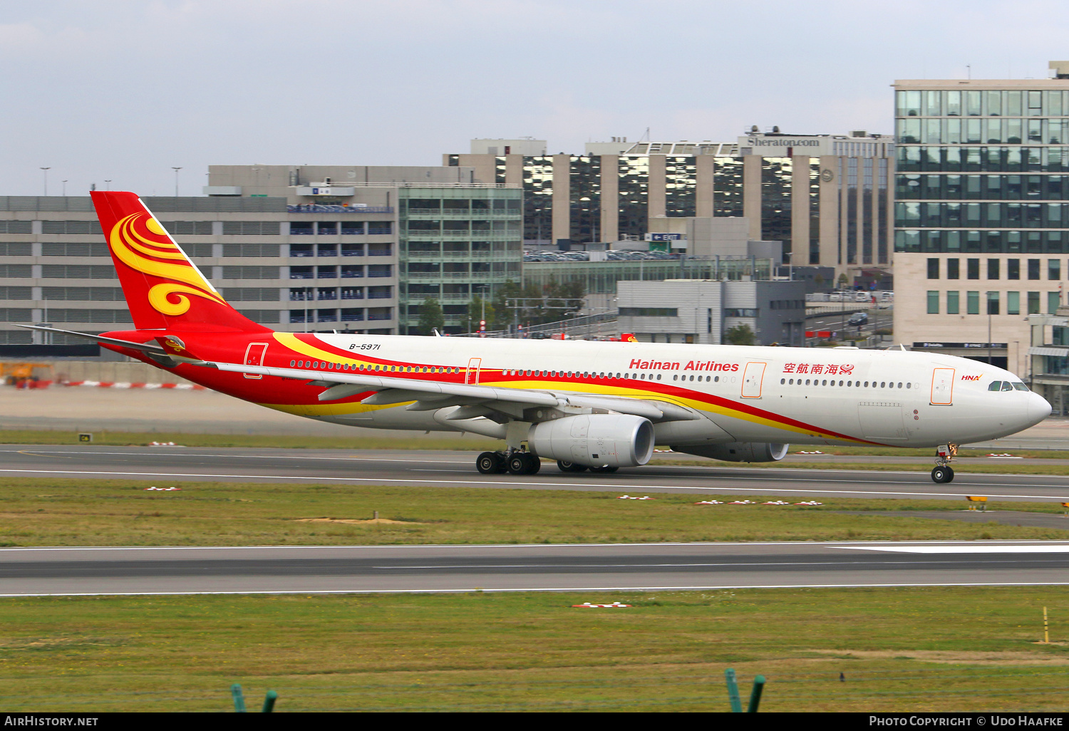 Aircraft Photo of B-5971 | Airbus A330-343E | Hainan Airlines | AirHistory.net #548068