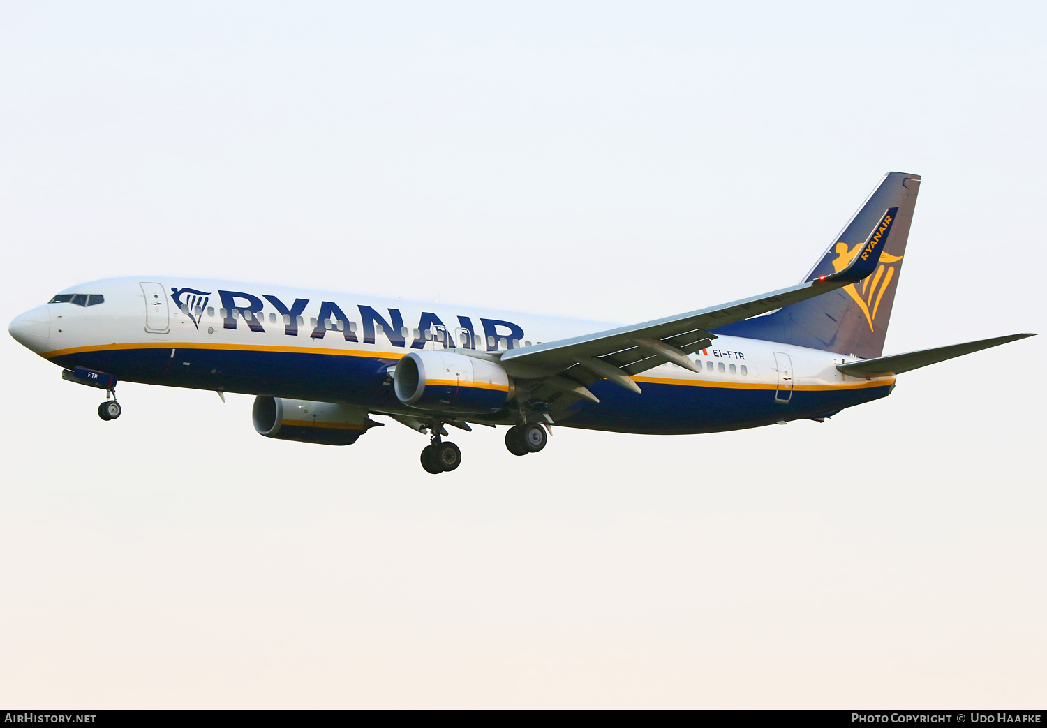 Aircraft Photo of EI-FTR | Boeing 737-800 | Ryanair | AirHistory.net #548207