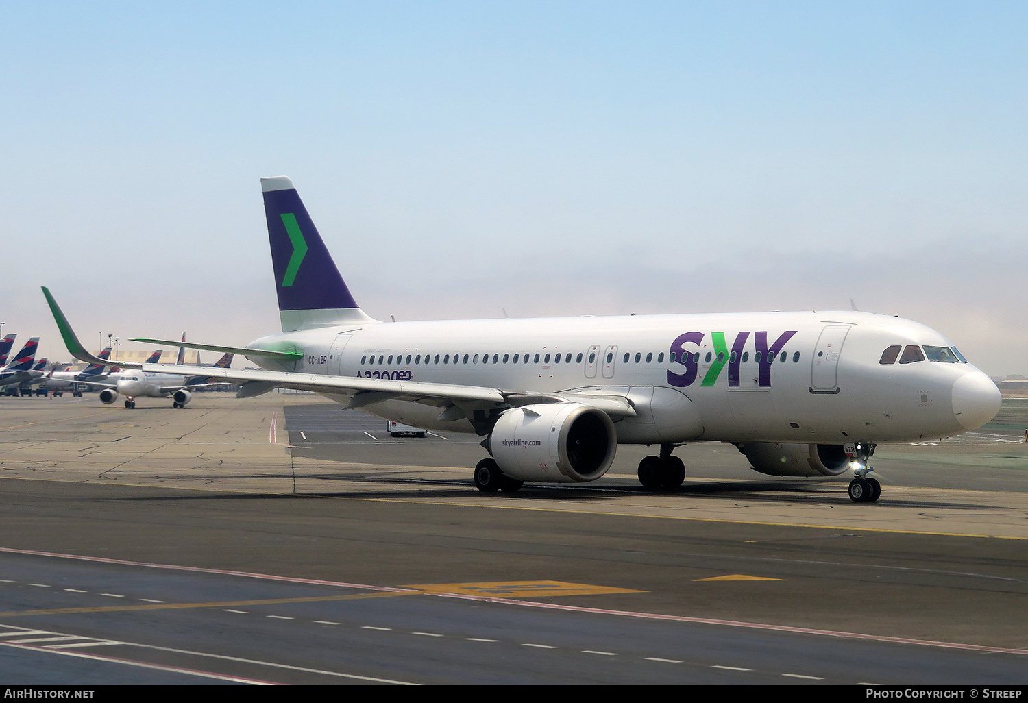 Aircraft Photo of CC-AZR | Airbus A320-251N | Sky Airline | AirHistory.net #548228