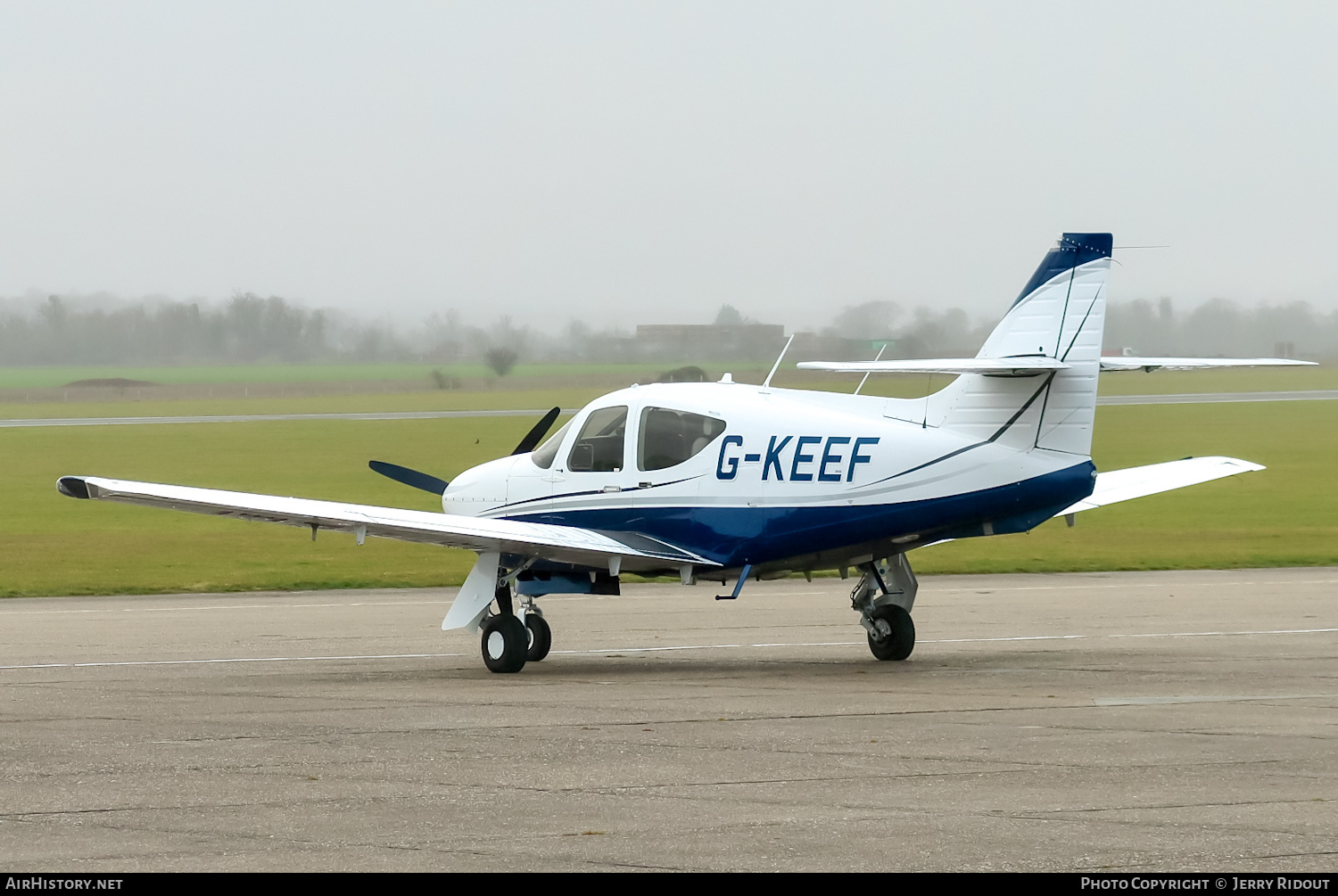 Aircraft Photo of G-KEEF | Rockwell Commander 114B | AirHistory.net #548279