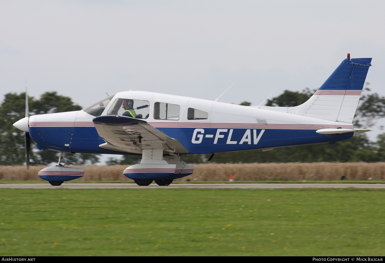 Aircraft Photo of G-FLAV | Piper PA-28-161 Warrior II | AirHistory.net #548298