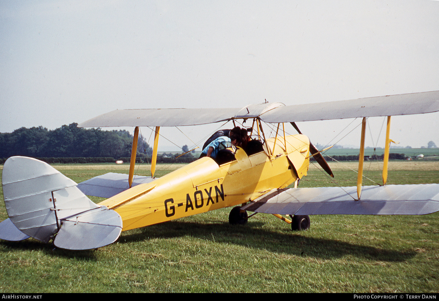 Aircraft Photo of G-AOXN | De Havilland D.H. 82A Tiger Moth II | AirHistory.net #548305