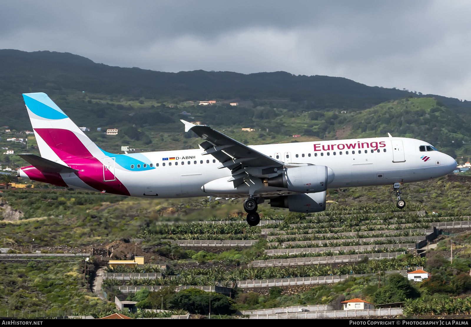 Aircraft Photo of D-ABNH | Airbus A320-214 | Eurowings | AirHistory.net #548306