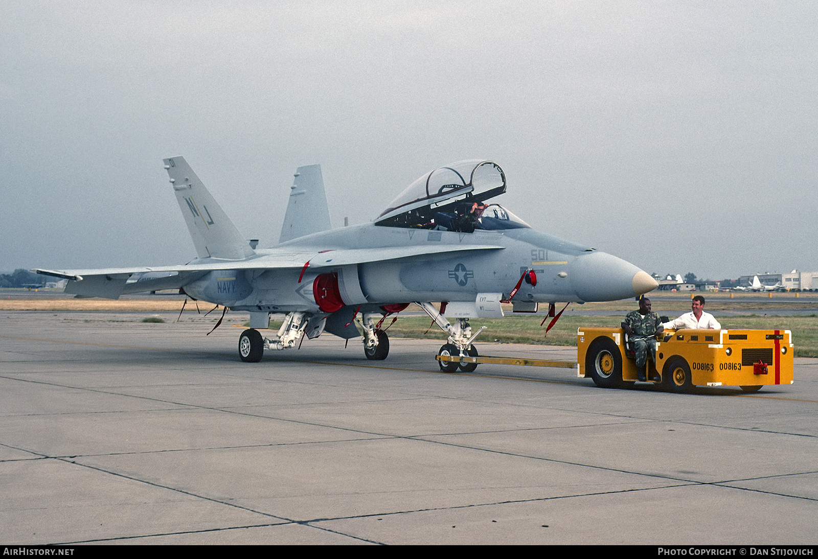 Aircraft Photo of 161217 | McDonnell Douglas F/A-18B Hornet | USA - Navy | AirHistory.net #548308