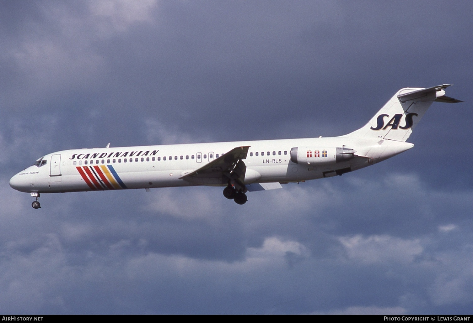 Aircraft Photo of LN-RLS | McDonnell Douglas DC-9-41 | Scandinavian Airlines - SAS | AirHistory.net #548356