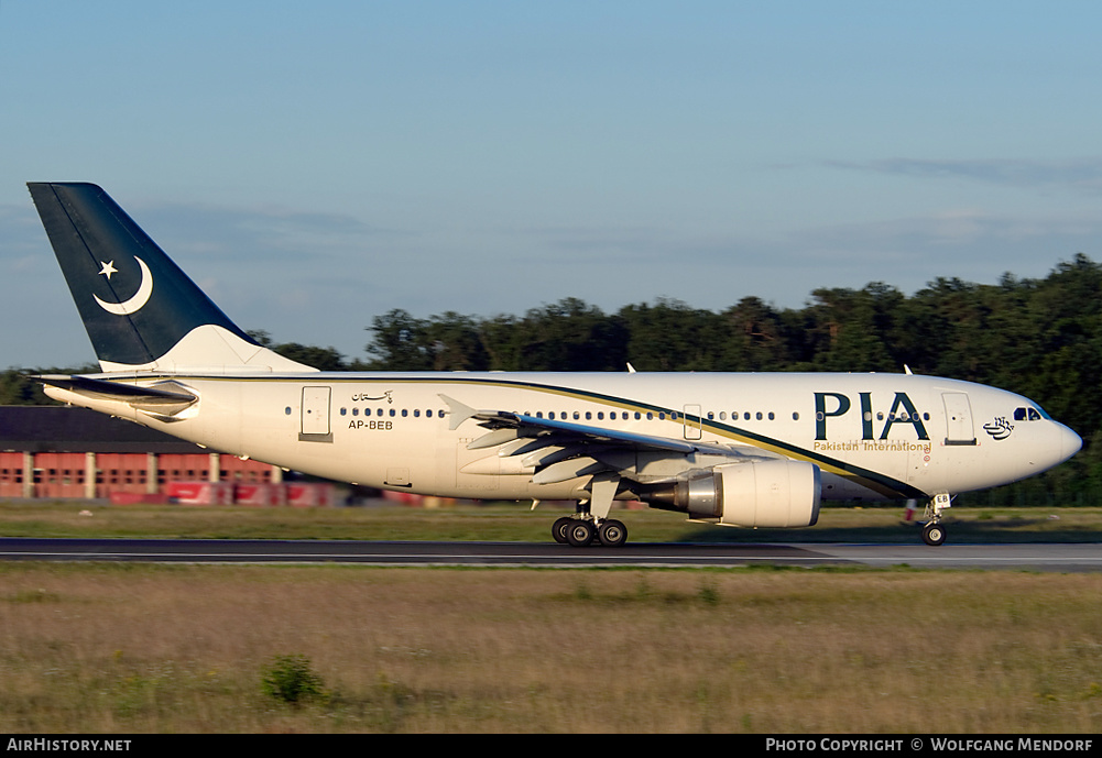 Aircraft Photo of AP-BEB | Airbus A310-308 | Pakistan International Airlines - PIA | AirHistory.net #548382