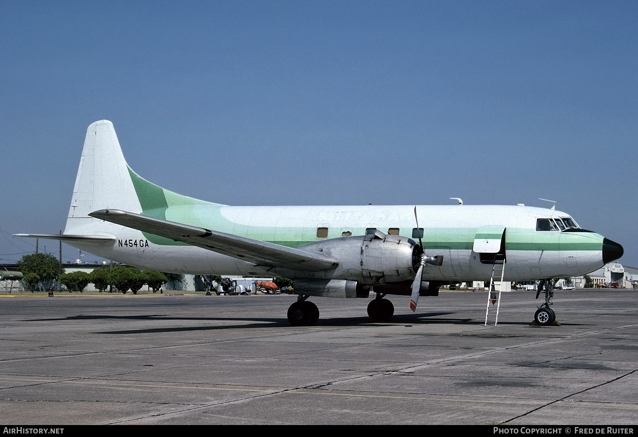 Aircraft Photo of N454GA | Convair 340-32 | AirHistory.net #548505