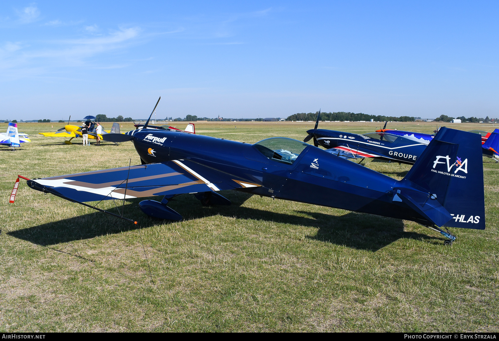 Aircraft Photo of F-HLAS | Extra EA-330SC | AirHistory.net #548530