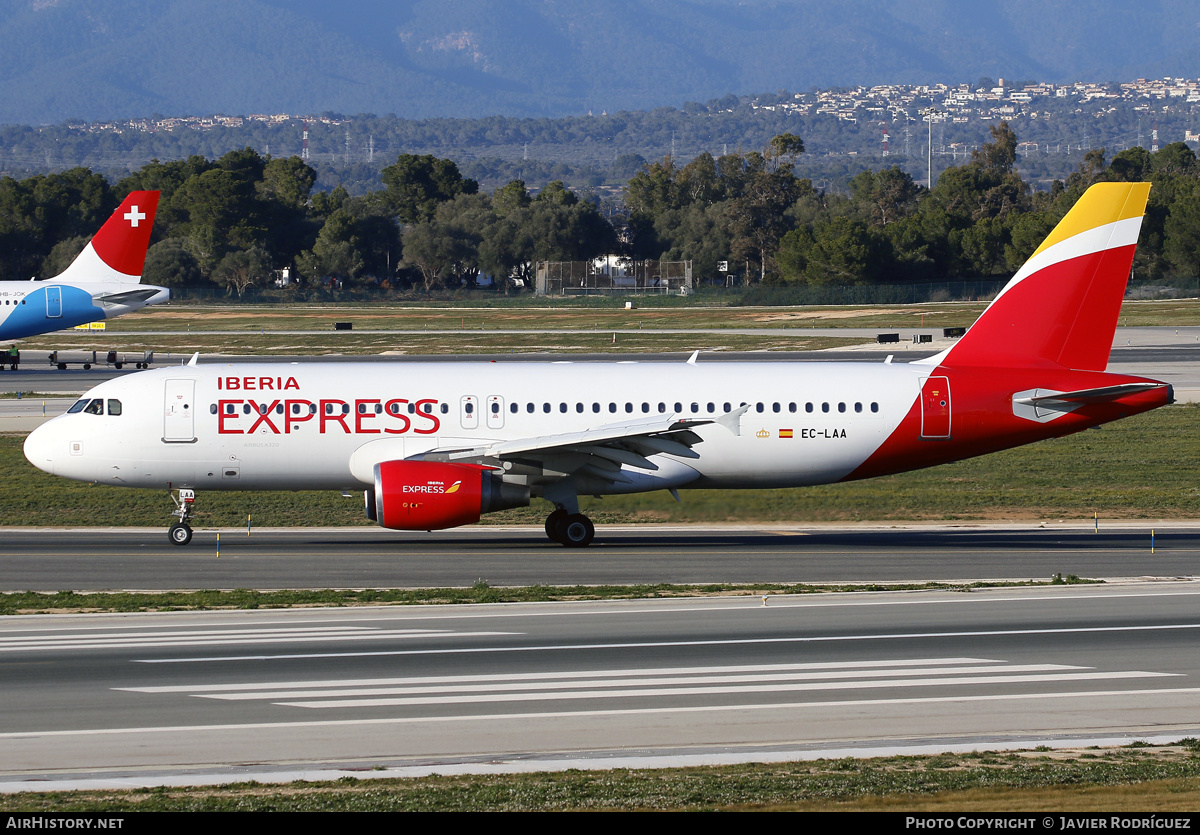Aircraft Photo of EC-LAA | Airbus A320-214 | Iberia Express | AirHistory.net #548566