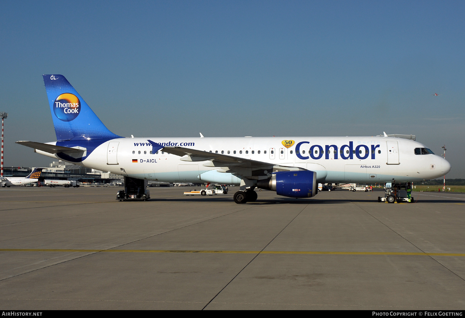 Aircraft Photo of D-AICL | Airbus A320-212 | Condor Berlin | AirHistory.net #548575