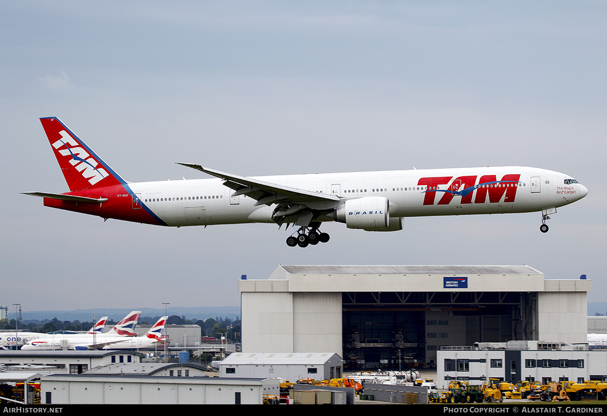 Aircraft Photo of PT-MUF | Boeing 777-32W/ER | TAM Linhas Aéreas | AirHistory.net #548621