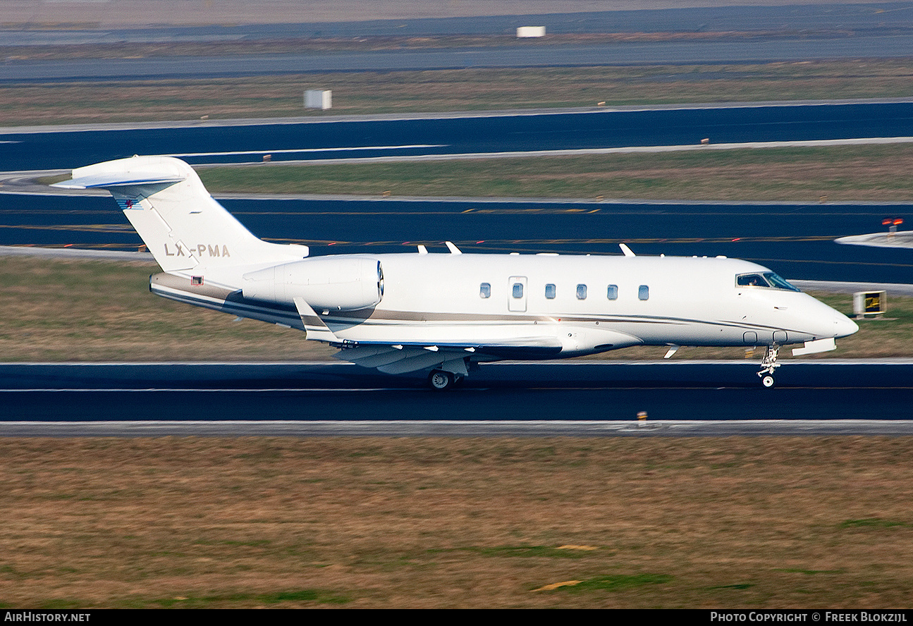 Aircraft Photo of LX-PMA | Bombardier Challenger 300 (BD-100-1A10) | AirHistory.net #548657