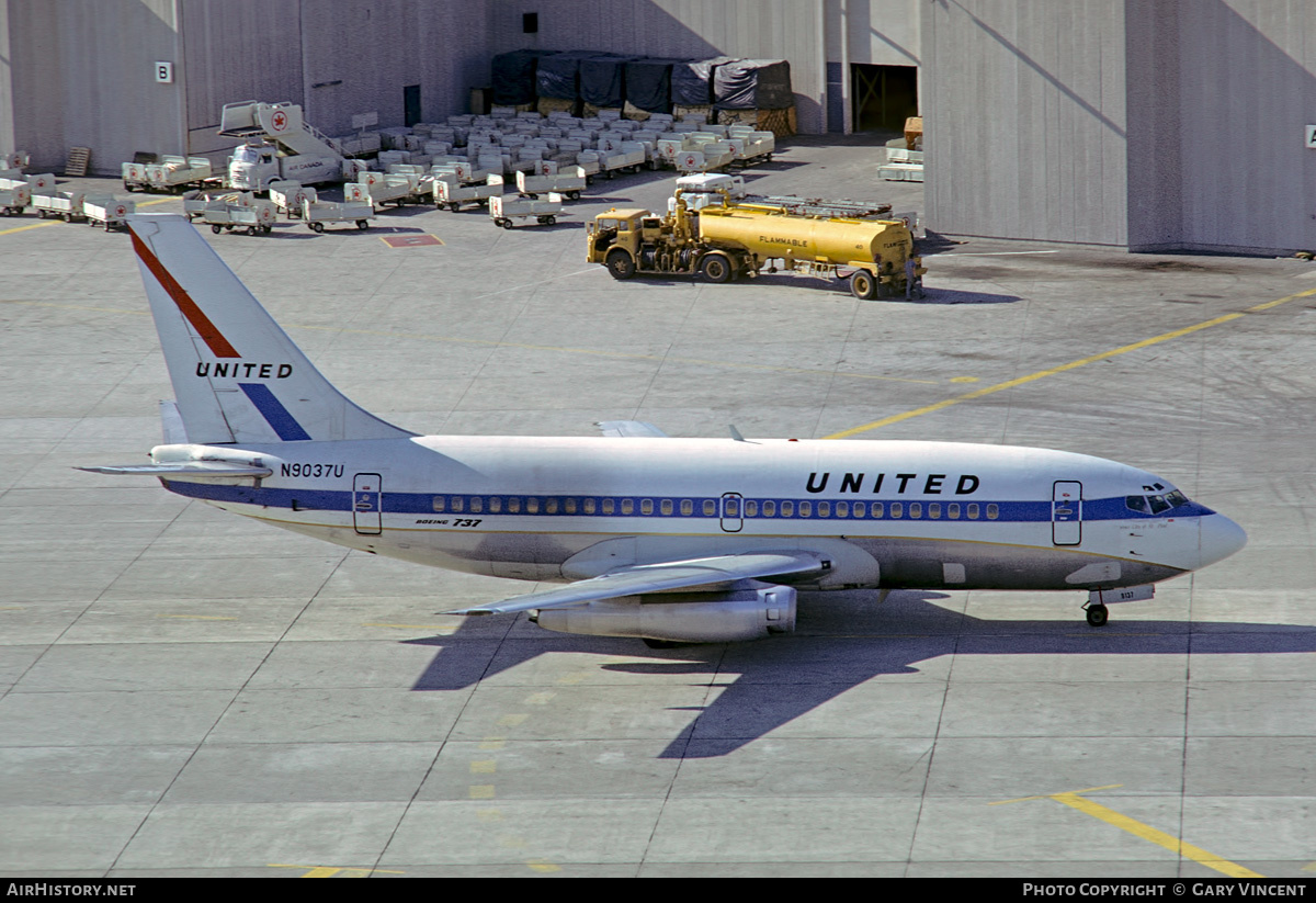 Aircraft Photo of N9037U | Boeing 737-222 | United Air Lines | AirHistory.net #548665