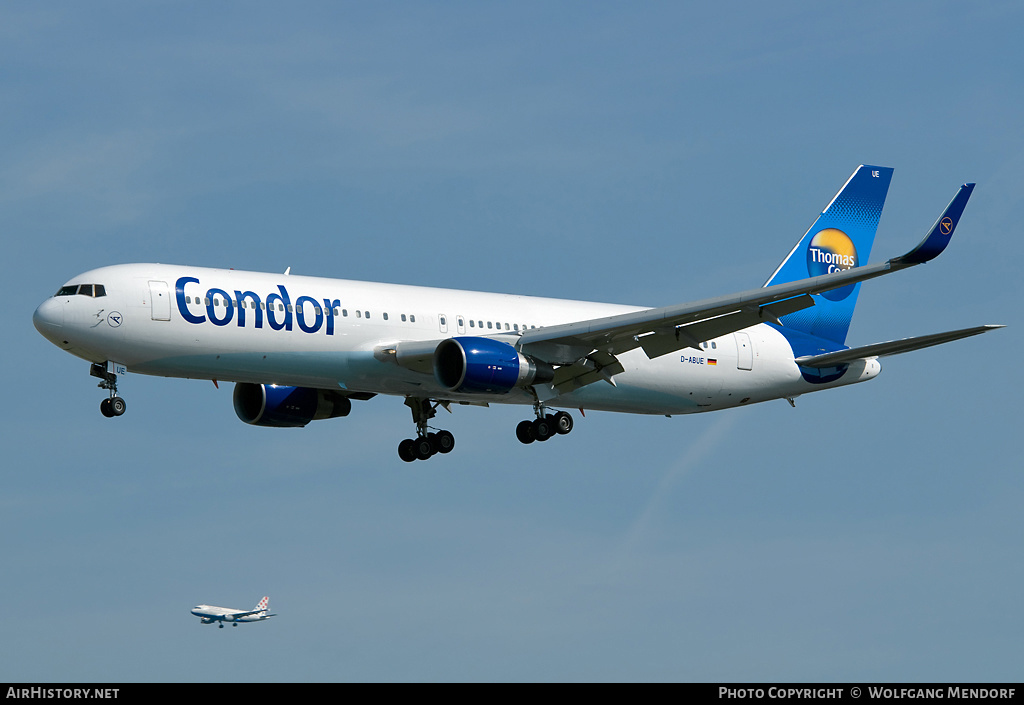 Aircraft Photo of D-ABUE | Boeing 767-330/ER | Condor Flugdienst | AirHistory.net #548698