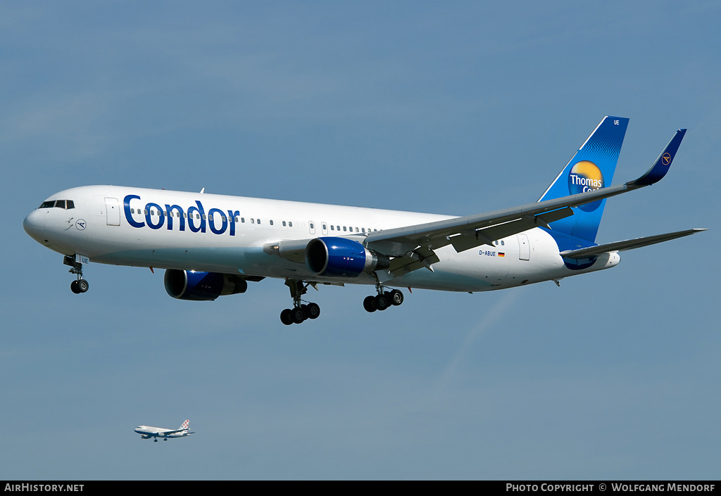 Aircraft Photo of D-ABUE | Boeing 767-330/ER | Condor Flugdienst | AirHistory.net #548698