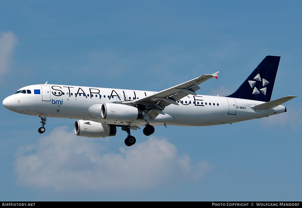 Aircraft Photo of G-MIDX | Airbus A320-232 | BMI - British Midland International | AirHistory.net #548705