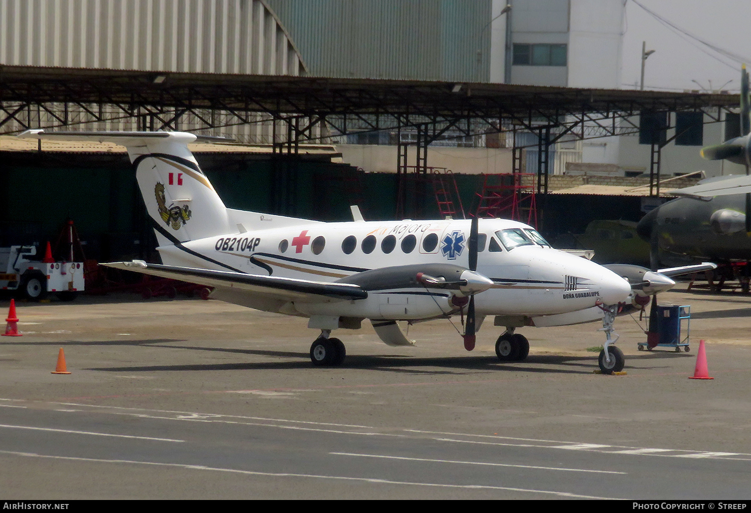 Aircraft Photo of OB2104P | Beech 200C Super King Air | Air Majoro | AirHistory.net #548813