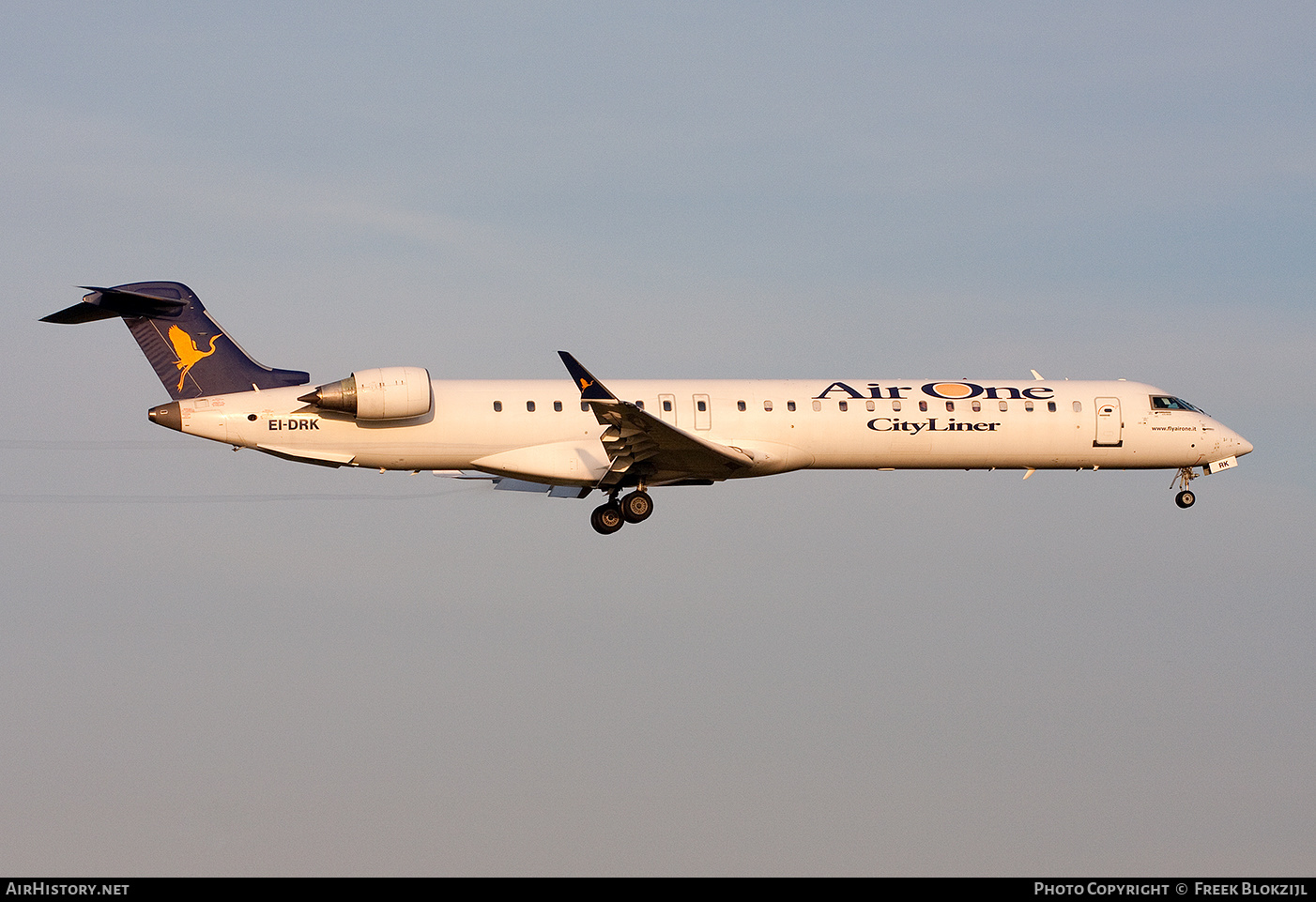 Aircraft Photo of EI-DRK | Bombardier CRJ-900ER (CL-600-2D24) | Air One CityLiner | AirHistory.net #548889