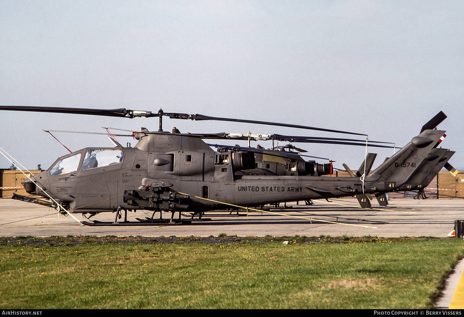 Aircraft Photo of 67-15741 / 0-15741 | Bell AH-1F Cobra (209) | USA - Army | AirHistory.net #548971