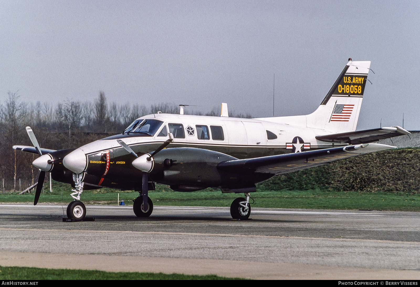 Aircraft Photo of 67-18058 / 0-18058 | Beech U-21A Ute | USA - Army | AirHistory.net #548976