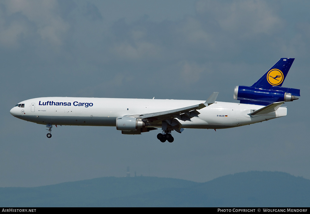 Aircraft Photo of D-ALCD | McDonnell Douglas MD-11F | Lufthansa Cargo | AirHistory.net #549049