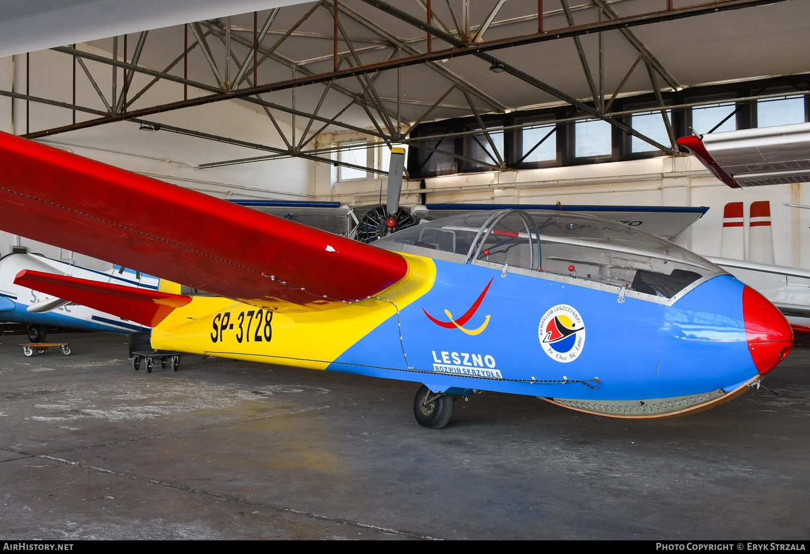 Aircraft Photo of SP-3728 | PZL-Bielsko SZD-9BIS Bocian 1E | Aeroklub Leszczyński | AirHistory.net #549065
