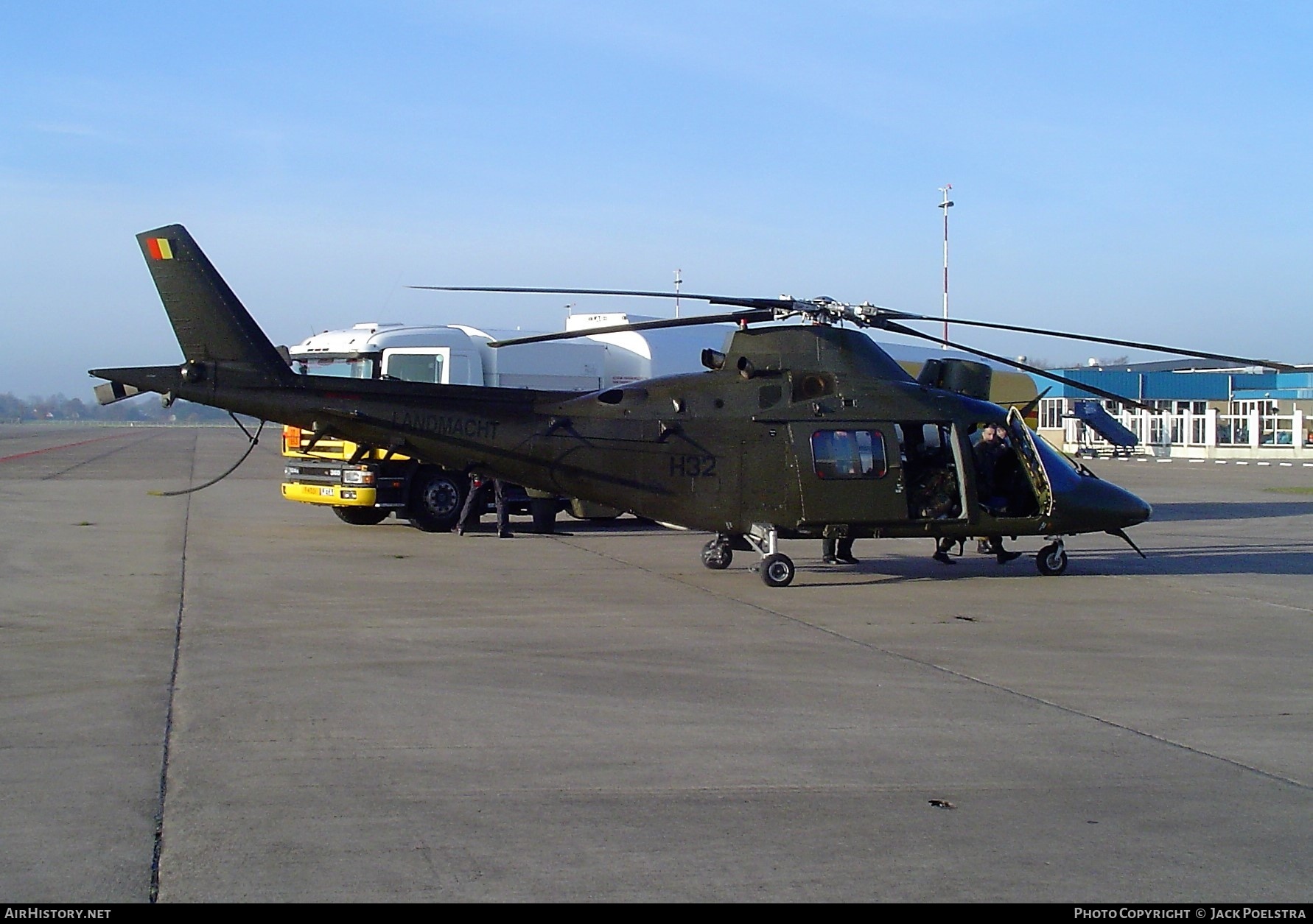 Aircraft Photo of H32 | Agusta A-109HA (A-109BA) | Belgium - Army | AirHistory.net #549077