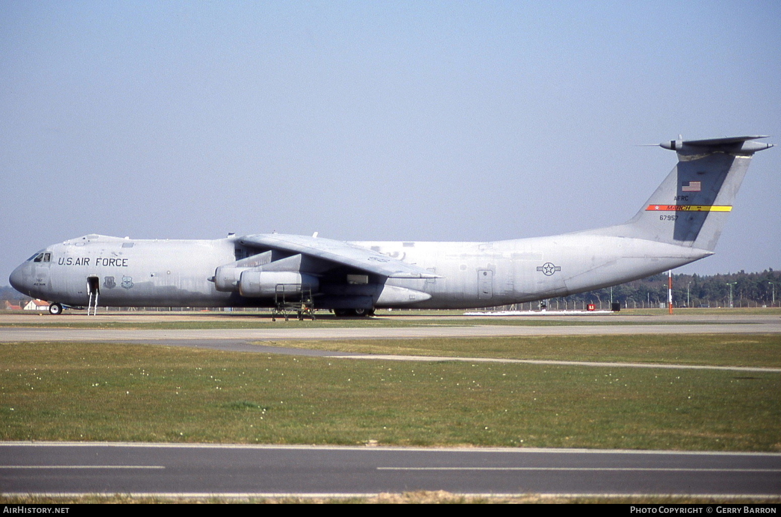 Aircraft Photo of 66-7957 / 67957 | Lockheed C-141C Starlifter | USA - Air Force | AirHistory.net #549078