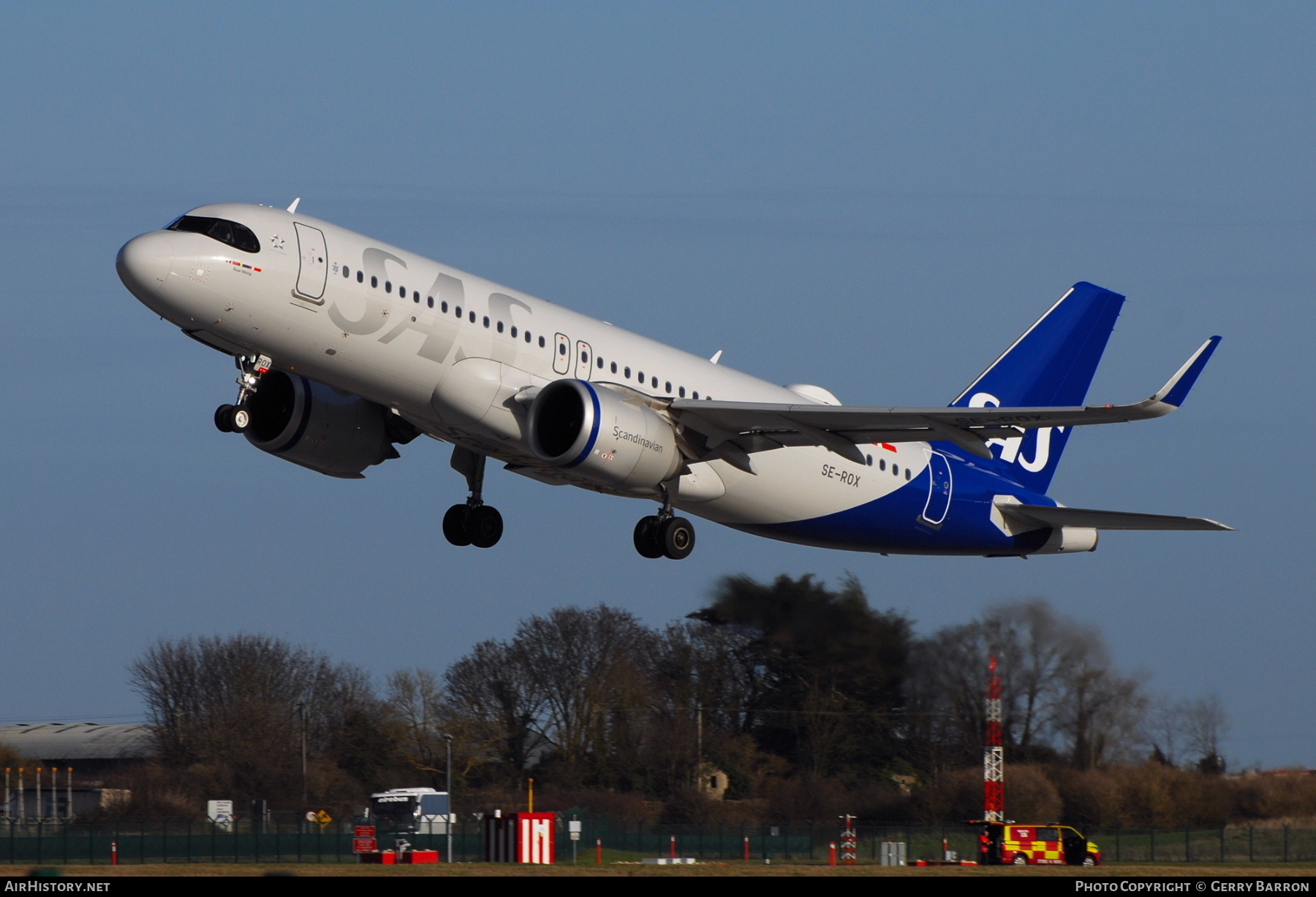 Aircraft Photo of SE-ROX | Airbus A320-251N | Scandinavian Airlines - SAS | AirHistory.net #549079
