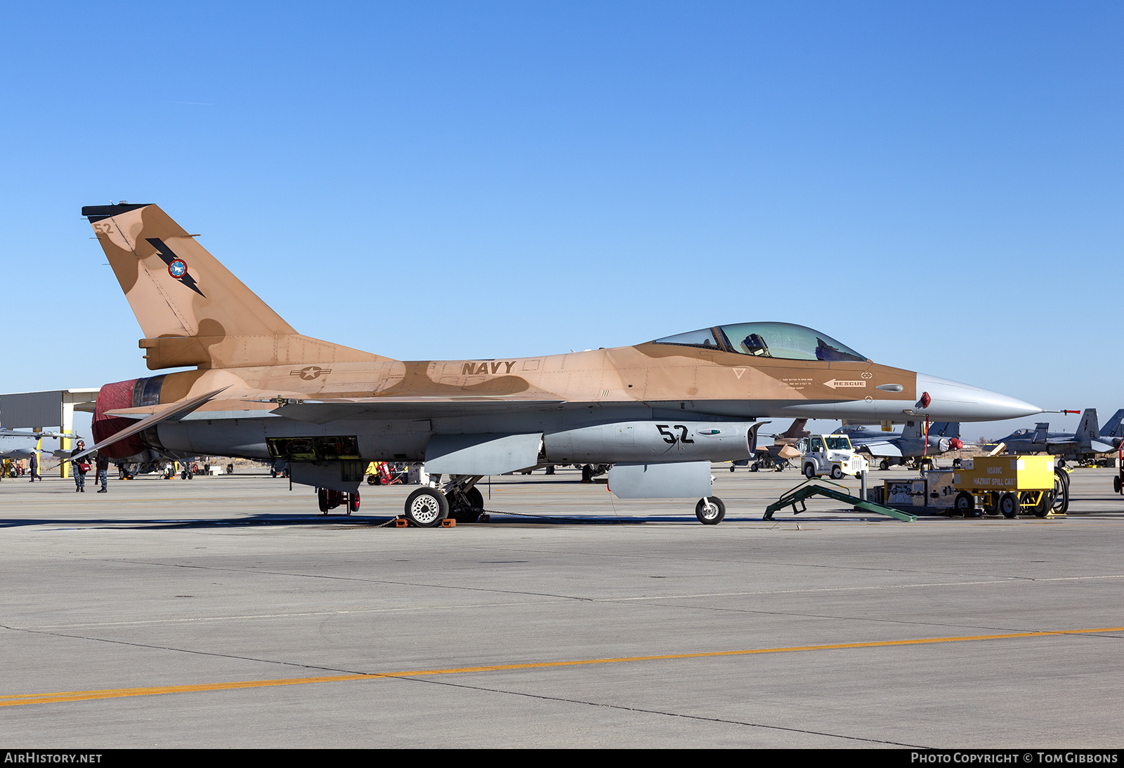 Aircraft Photo of 920408 | General Dynamics F-16A Fighting Falcon | USA - Navy | AirHistory.net #549120