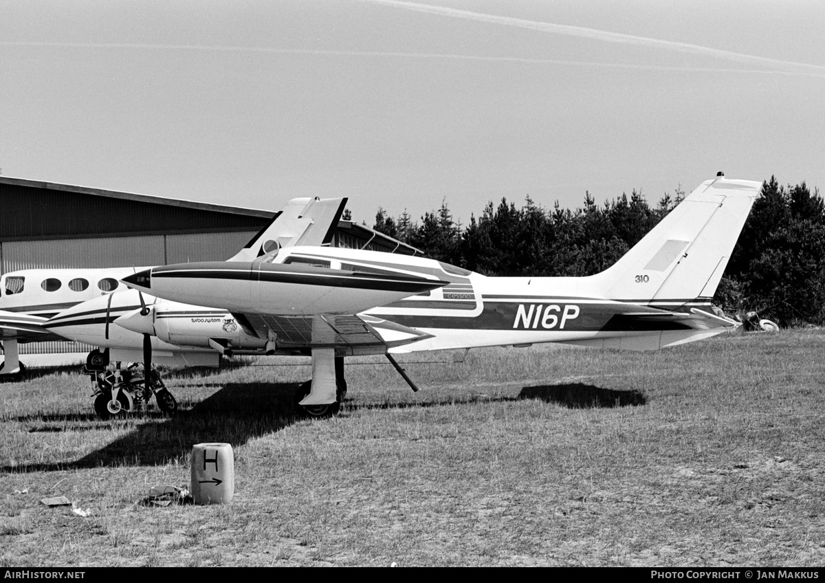 Aircraft Photo of N16P | Cessna 310Q | AirHistory.net #549202