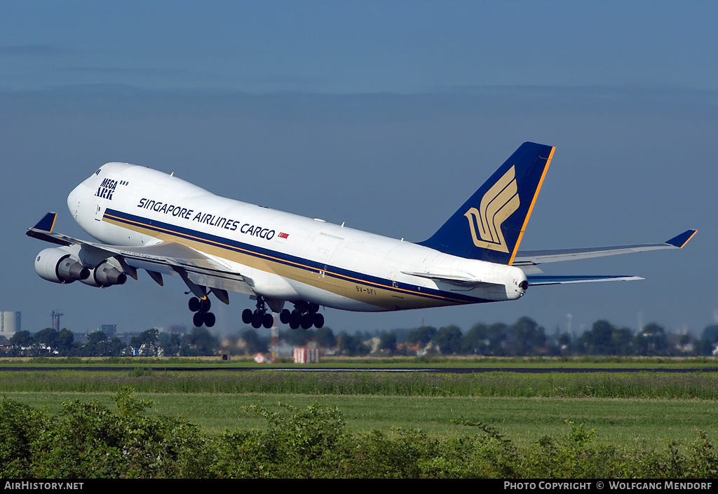 Aircraft Photo of 9V-SFI | Boeing 747-412F/SCD | Singapore Airlines Cargo | AirHistory.net #549228