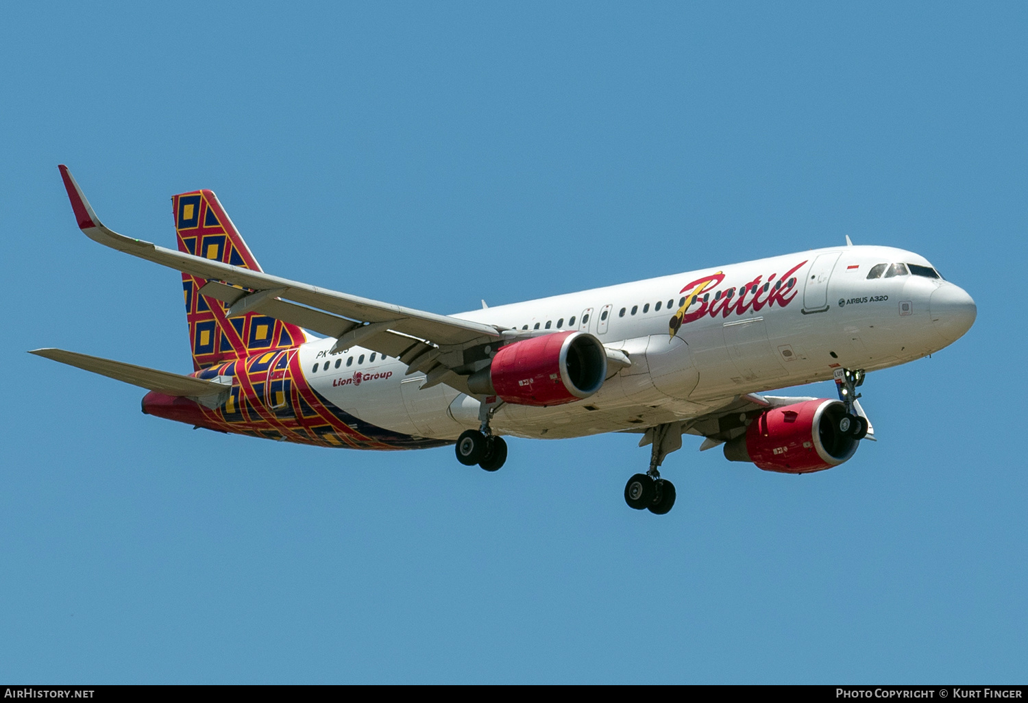 Aircraft Photo of PK-LUS | Airbus A320-214 | Batik Air | AirHistory.net #549258