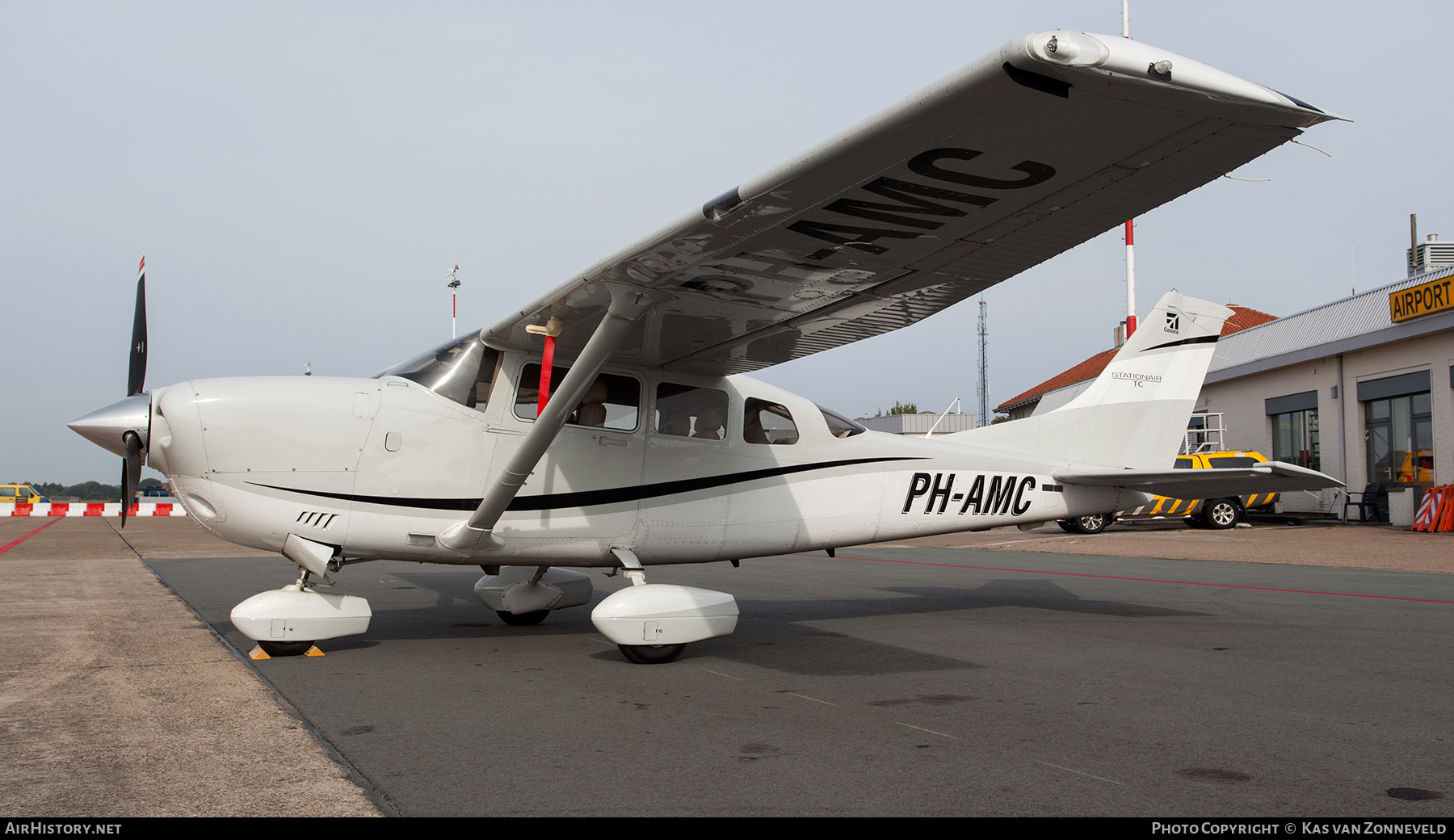 Aircraft Photo of PH-AMC | Cessna T206H Turbo Stationair TC | AirHistory.net #549276