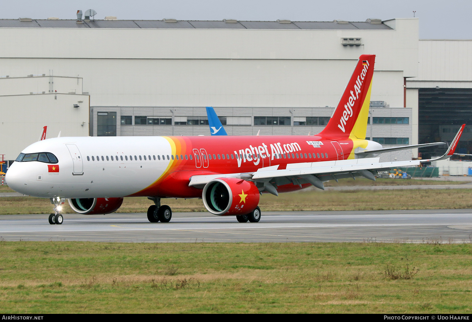 Aircraft Photo of D-AVWQ / VN-A528 | Airbus A321-271NX | VietJet Air | AirHistory.net #549286