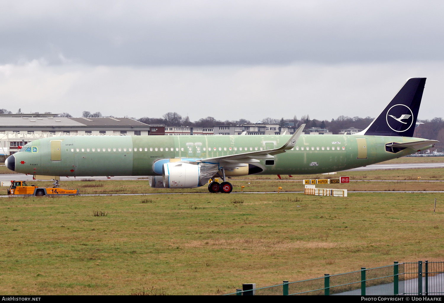 Aircraft Photo of D-AZXN / D-AIEQ | Airbus A321-271NX | Lufthansa | AirHistory.net #549287