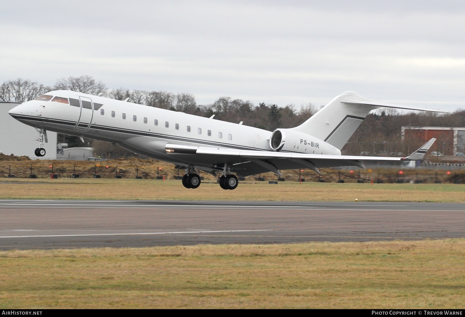 Aircraft Photo of PS-BIR | Bombardier Global 6000 (BD-700-1A10) | AirHistory.net #549356
