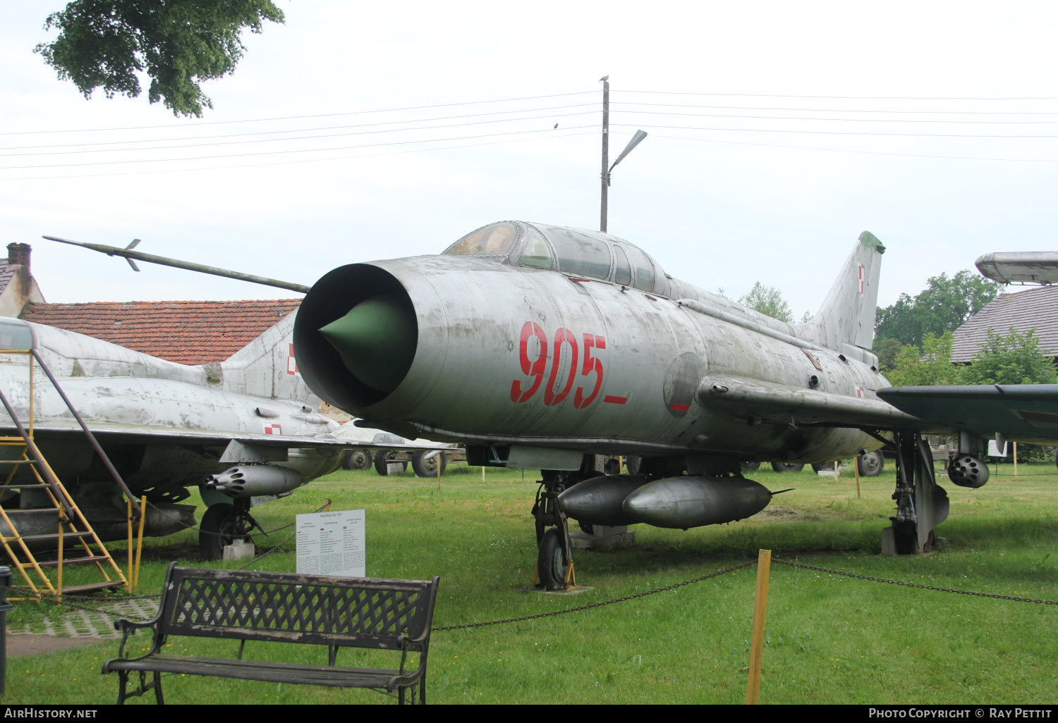 Aircraft Photo of 905 | Sukhoi Su-7UM | Poland - Air Force | AirHistory.net #549360