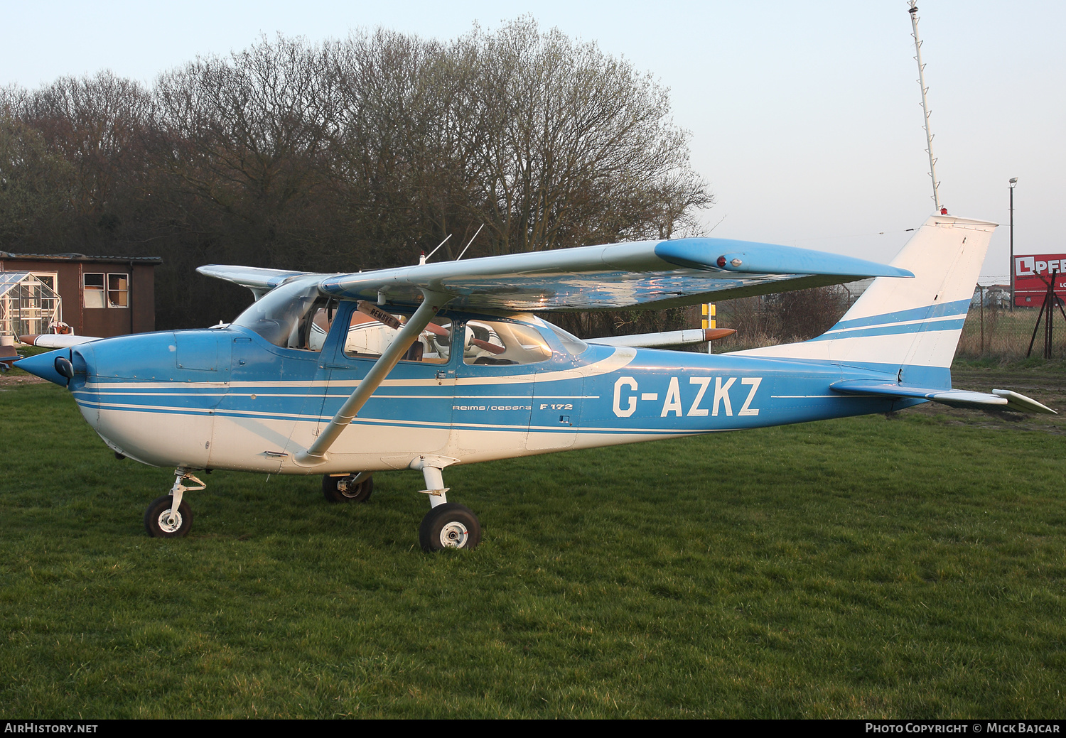 Aircraft Photo of G-AZKZ | Reims F172L | AirHistory.net #549410