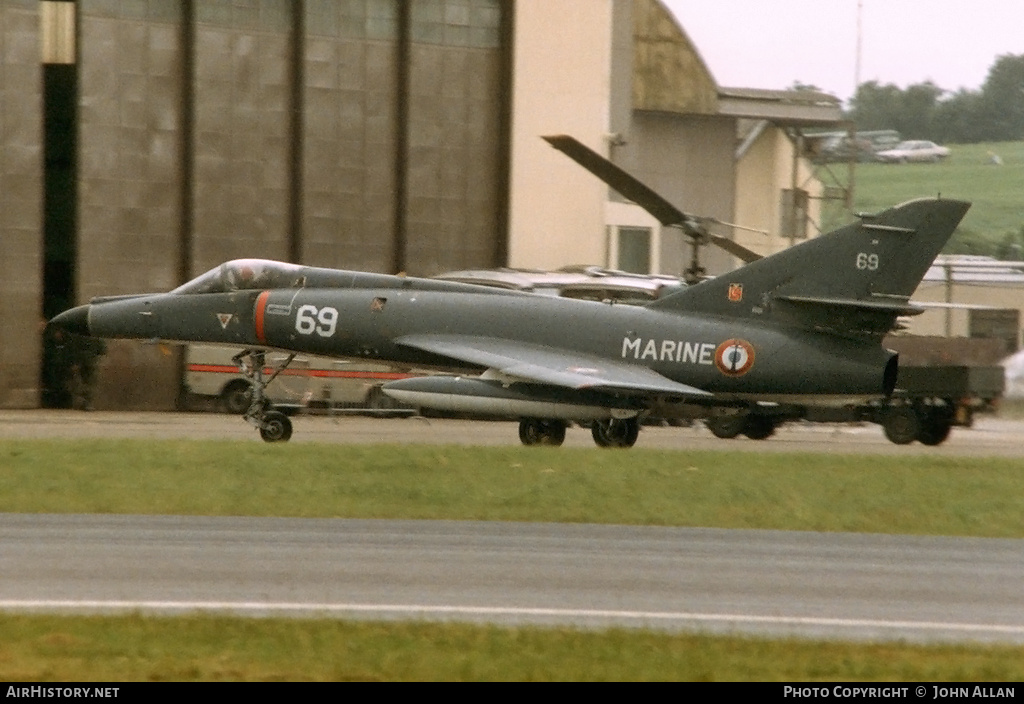 Aircraft Photo of 69 | Dassault Super Etendard | France - Navy | AirHistory.net #549414