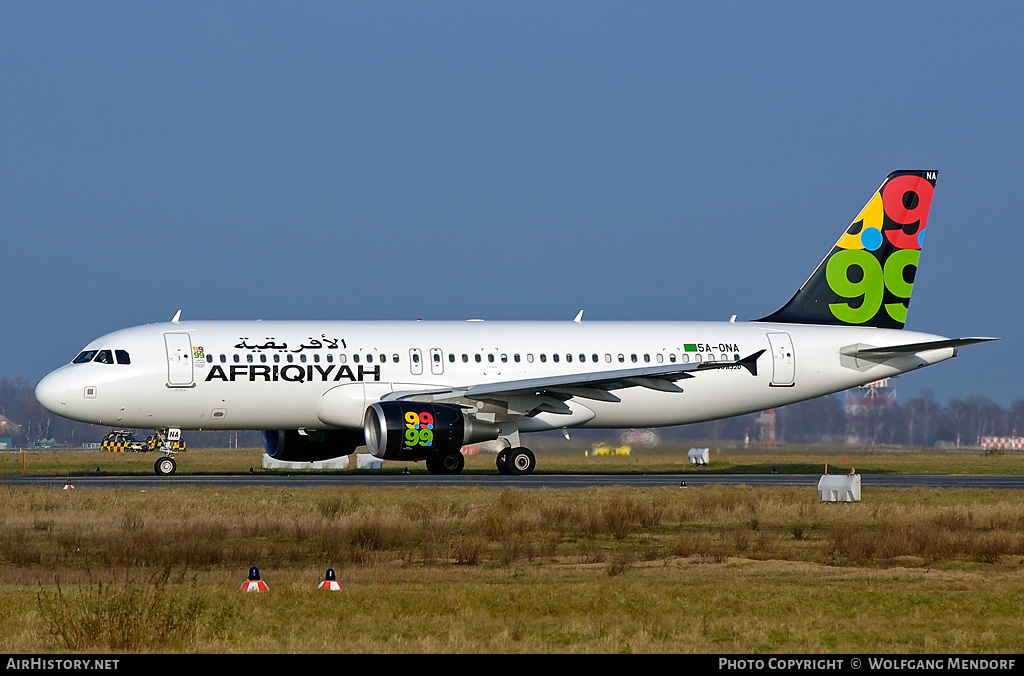 Aircraft Photo of 5A-ONA | Airbus A320-214 | Afriqiyah Airways | AirHistory.net #549421