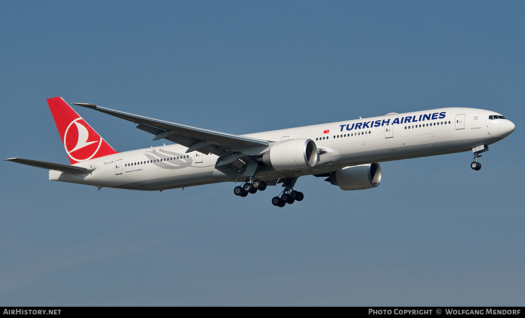 Aircraft Photo of TC-JJF | Boeing 777-3F2/ER | Turkish Airlines | AirHistory.net #549429