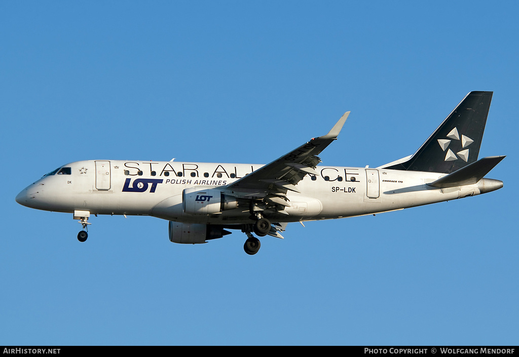 Aircraft Photo of SP-LDK | Embraer 170LR (ERJ-170-100LR) | LOT Polish Airlines - Polskie Linie Lotnicze | AirHistory.net #549456