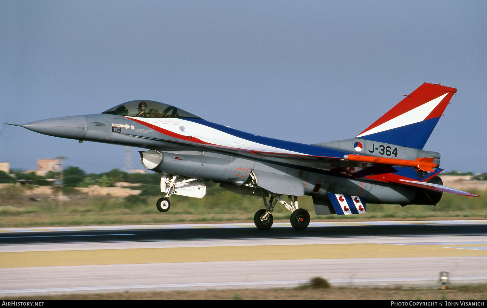 Aircraft Photo of J-364 | General Dynamics F-16A Fighting Falcon | Netherlands - Air Force | AirHistory.net #549472