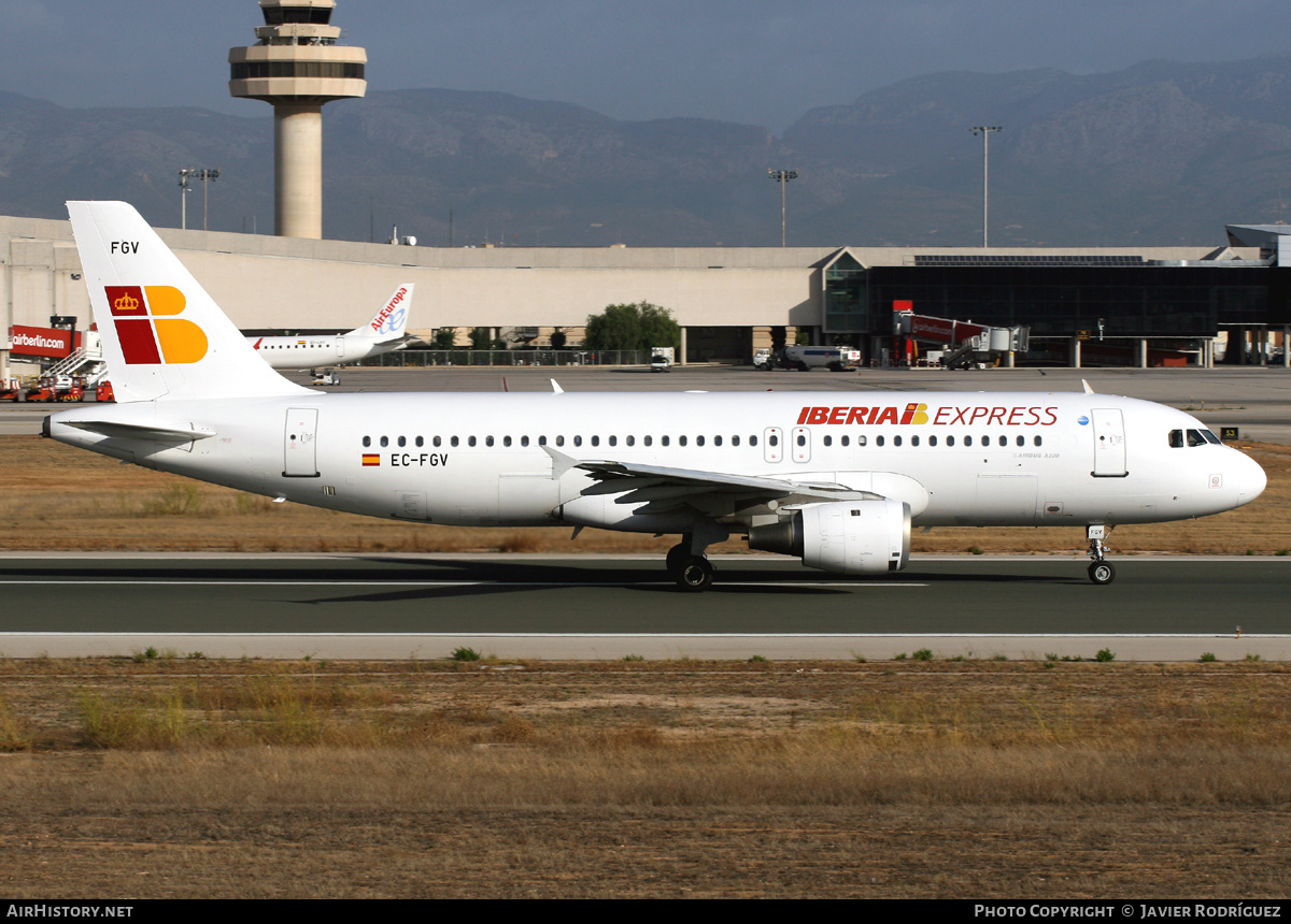 Aircraft Photo of EC-FGV | Airbus A320-211 | Iberia Express | AirHistory.net #549591