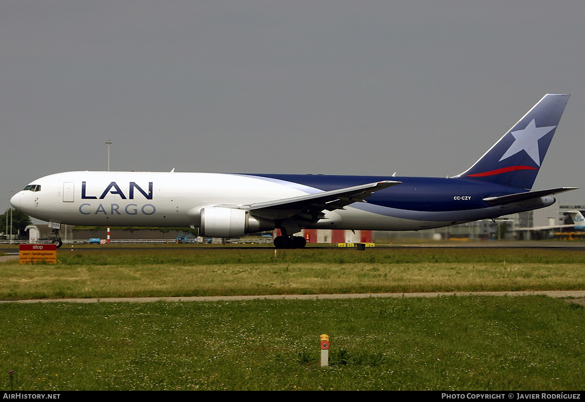 Aircraft Photo of CC-CZY | Boeing 767-316F/ER | LAN Cargo | AirHistory.net #549592
