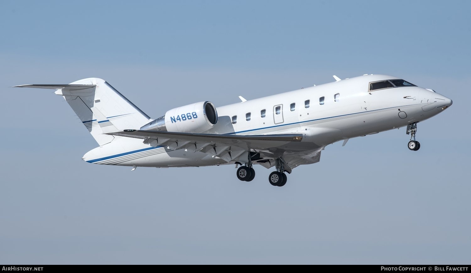 Aircraft Photo of N4868 | Bombardier Challenger 605 (CL-600-2B16) | AirHistory.net #549677